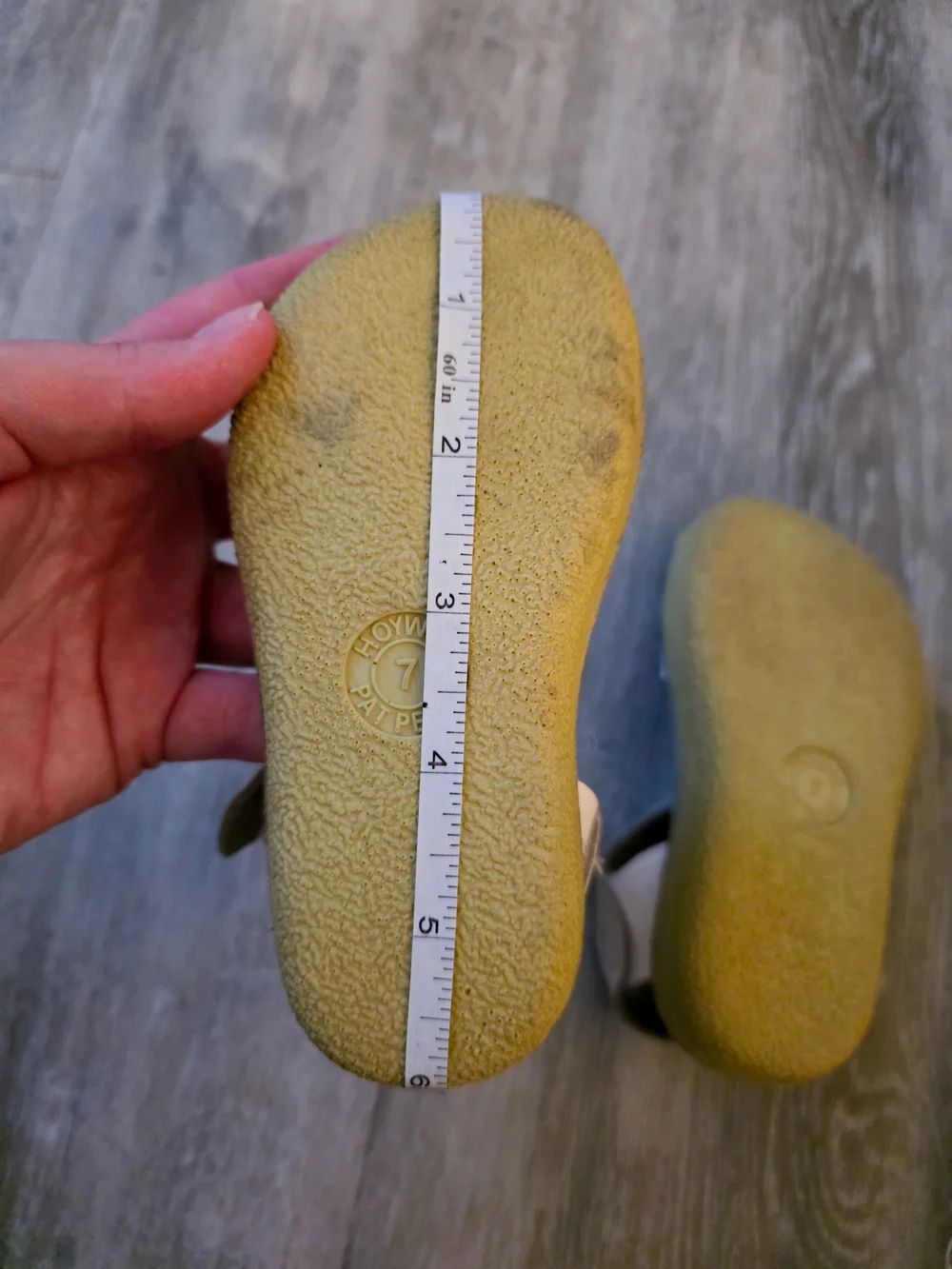 Sun-San Swimmer sandals by Salt-Water/Hoy, size 7, white